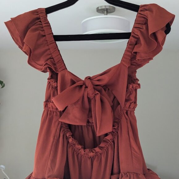 WeWoreWhat Flirty Crinkle Ruffle Dress Clay Size Small - Picture 6 of 11